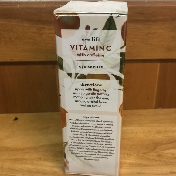 Eye lift vitamin C with caffeine eye serum for the fine lines and dark circles - Picture 3 of 5